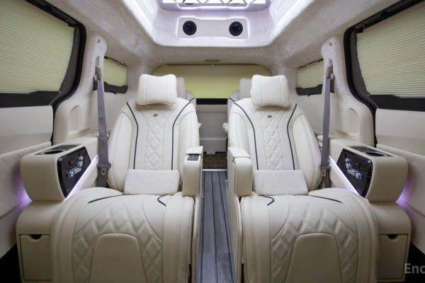 2026 Kia Carnival с пробегом 25 км