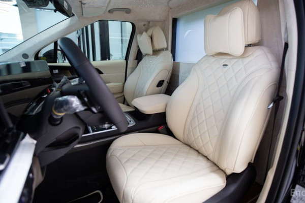 2026 Kia Carnival с пробегом 11 км