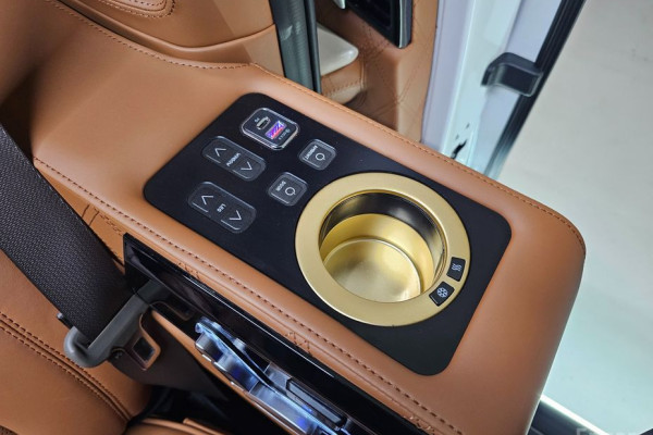 2024 Kia Carnival с пробегом 23 500 км