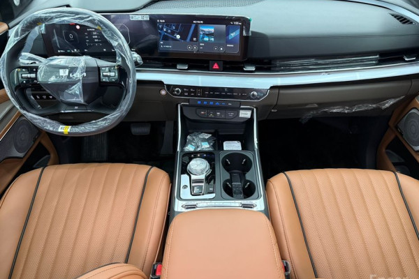 2026 Kia Carnival с пробегом 31 км