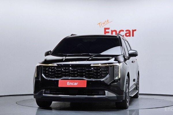 2024 Kia Carnival с пробегом 28 780 км