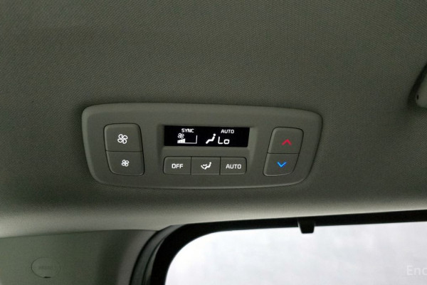 2025 Kia Carnival с пробегом 9 866 км