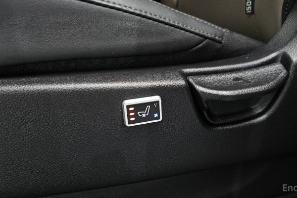 2024 Kia Carnival с пробегом 25 762 км