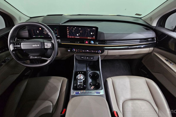 2024 Kia Carnival с пробегом 28 780 км