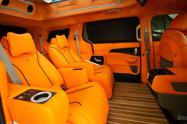 2025 Kia Carnival с пробегом 10 км