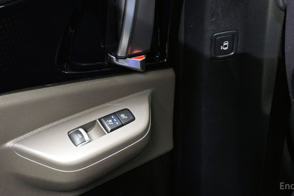 2024 Kia Carnival с пробегом 26 862 км