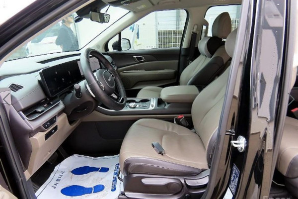 2024 Kia Carnival с пробегом 30 844 км