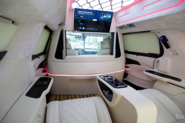 2026 Kia Carnival с пробегом 11 км