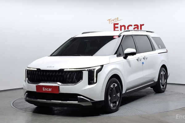 2024 Kia Carnival с пробегом 30 196 км