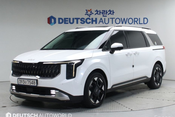 2024 Kia Carnival с пробегом 49 043 км