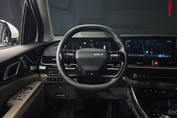 2024 Kia Carnival с пробегом 19 506 км