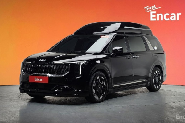 2025 Kia Carnival с пробегом 14 335 км