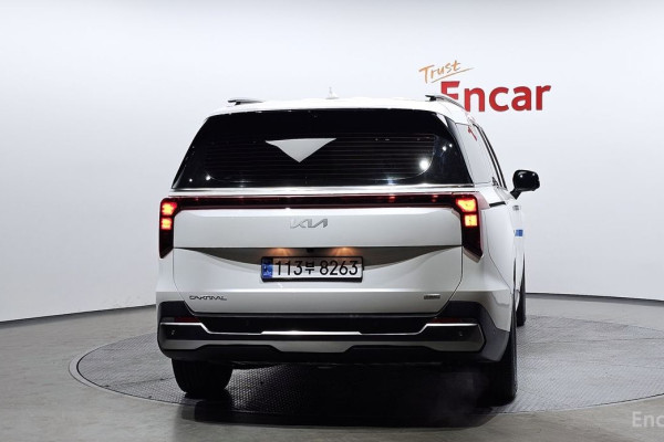 2024 Kia Carnival с пробегом 30 196 км