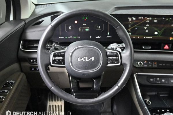 2024 Kia Carnival с пробегом 49 043 км