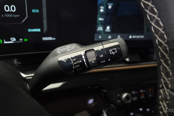 2024 Kia Carnival с пробегом 19 506 км