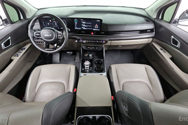 2024 Kia Carnival с пробегом 30 196 км