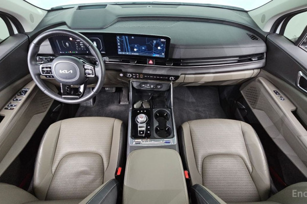 2024 Kia Carnival с пробегом 40 403 км