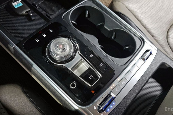 2024 Kia Carnival с пробегом 48 753 км