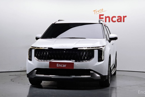 2024 Kia Carnival с пробегом 50 694 км