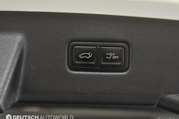 2024 Kia Carnival с пробегом 49 043 км