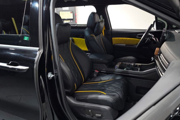 2025 Kia Carnival с пробегом 14 335 км