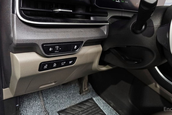 2024 Kia Carnival с пробегом 48 753 км