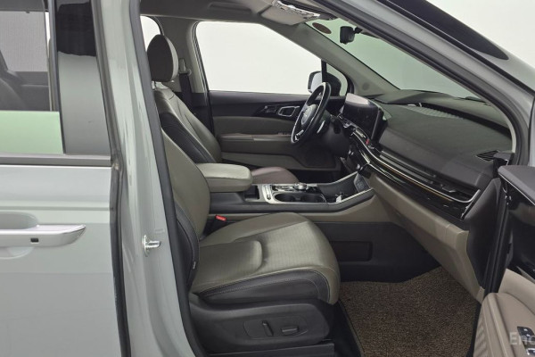 2024 Kia Carnival с пробегом 59 525 км