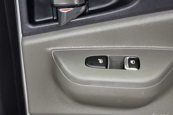 2024 Kia Carnival с пробегом 85 671 км