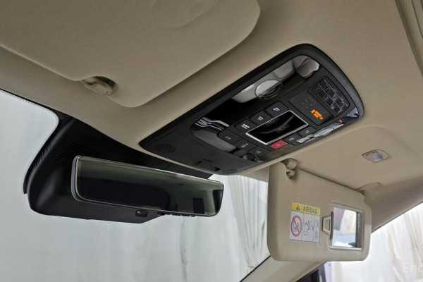 2025 Kia Carnival с пробегом 16 640 км