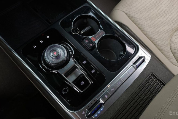 2024 Kia Carnival с пробегом 28 819 км