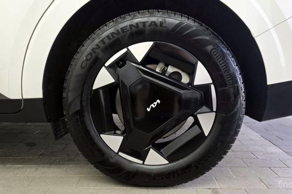 2024 Kia Carnival с пробегом 25 627 км