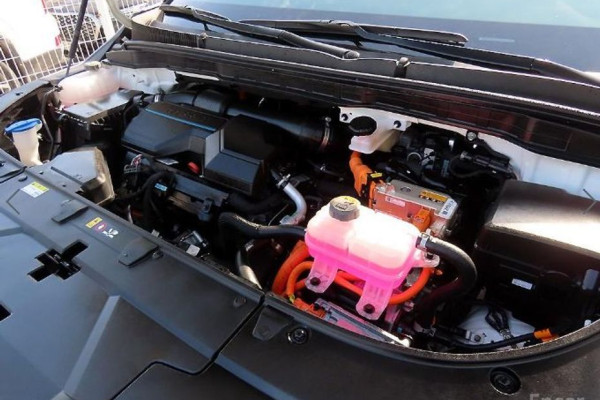 2024 Kia Carnival с пробегом 9 925 км