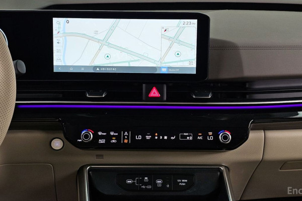 2024 Kia Carnival с пробегом 28 819 км