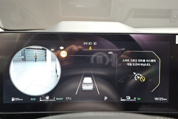 2025 Kia Carnival с пробегом 16 125 км