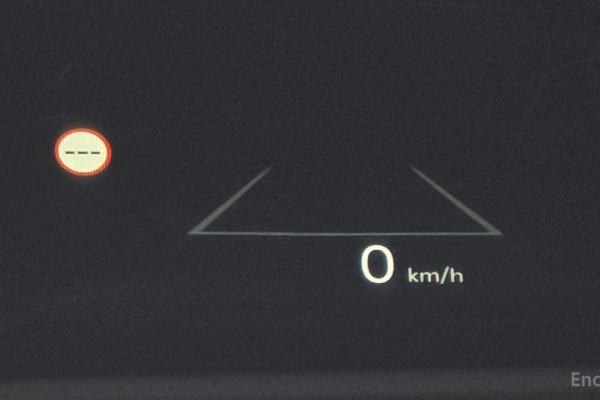 2025 Kia Carnival с пробегом 10 478 км