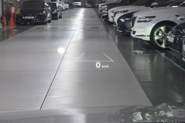 2025 Kia Carnival с пробегом 27 300 км