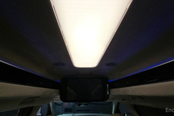 2025 Kia Carnival с пробегом 10 478 км