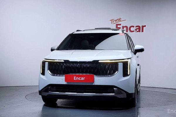 2024 Kia Carnival с пробегом 28 516 км