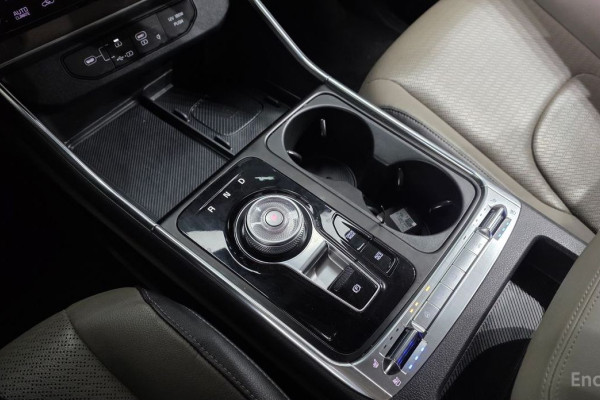 2024 Kia Carnival с пробегом 57 802 км