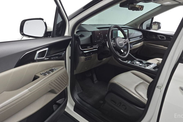 2024 Kia Carnival с пробегом 34 864 км