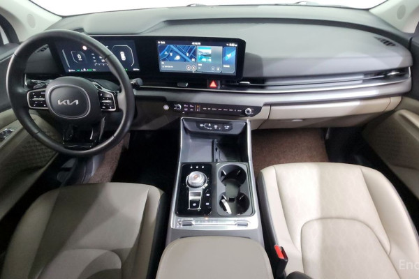 2024 Kia Carnival с пробегом 28 516 км