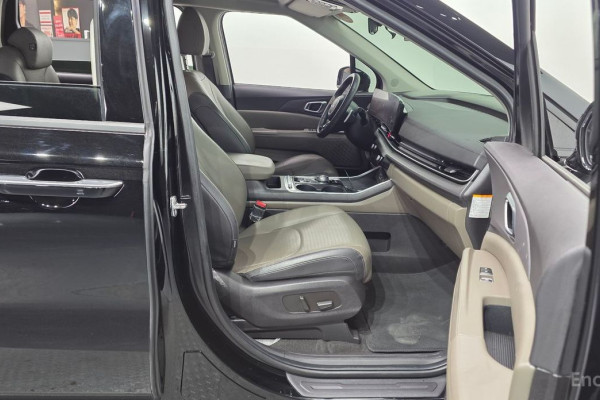 2024 Kia Carnival с пробегом 57 802 км