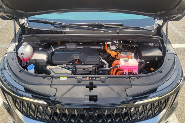 2024 Kia Carnival с пробегом 18 279 км