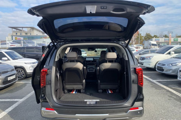 2024 Kia Carnival с пробегом 31 443 км