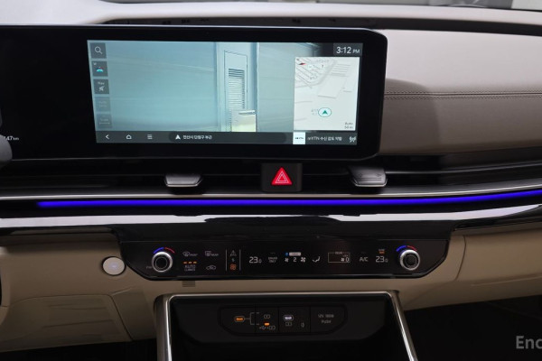 2024 Kia Carnival с пробегом 23 147 км