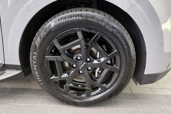 2024 Kia Carnival с пробегом 12 977 км