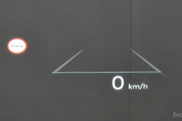 2024 Kia Carnival с пробегом 12 977 км