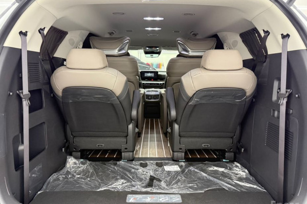 2026 Kia Carnival с пробегом 26 км