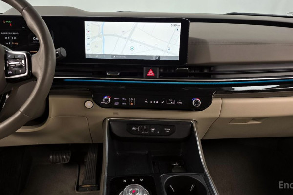 2023 Kia Carnival с пробегом 67 881 км