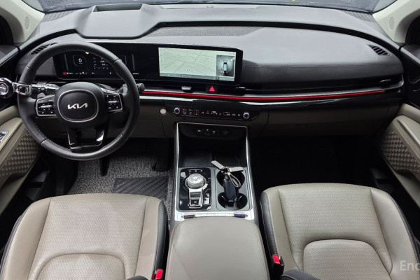 2024 Kia Carnival с пробегом 22 235 км